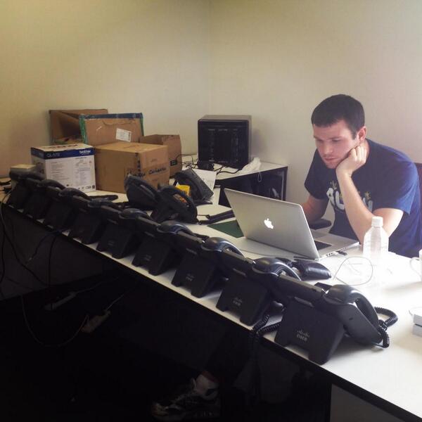 InterdynAUNZ's tweet photo. Systems administrator Warwick: never has anyone with so many phones gotten so few calls. http://t.co/uJR1ne9GzG