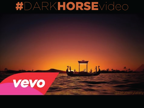 Videoclip » "Dark Horse" (HOY - Who will win Katy Patra's heart?) - Página 40 Bg5MSdjCYAA1xgS