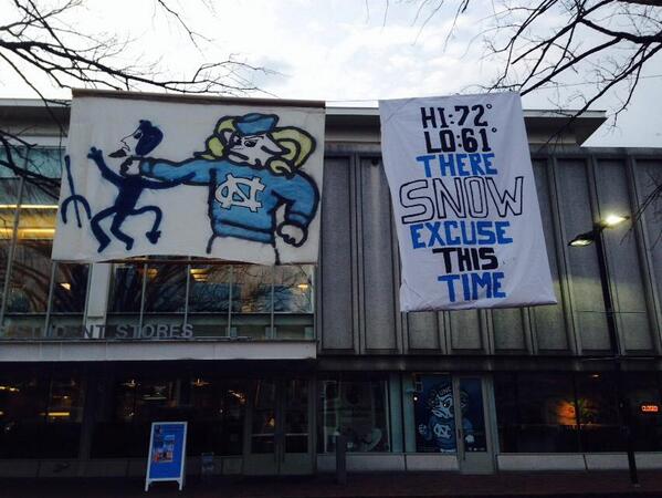 InsideCarolina's tweet image. RT @Cjaques4: new signs in the Pit ---&amp;gt;