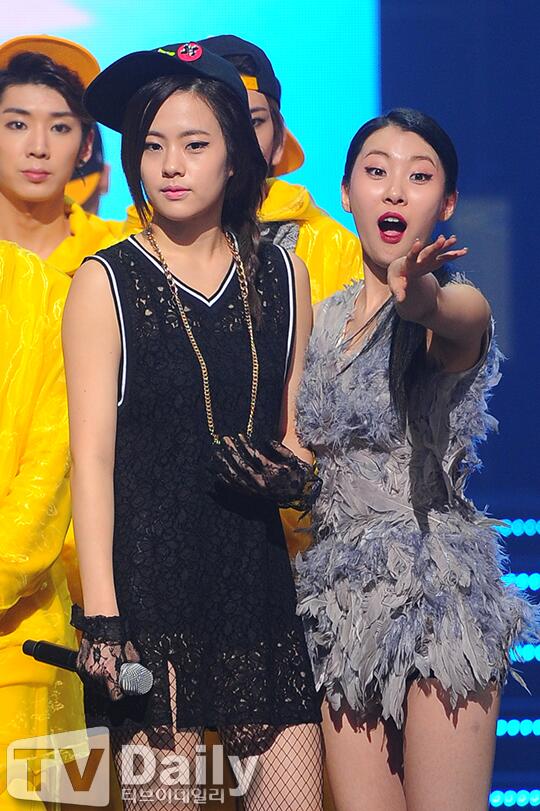 Bg6sxgwCYAAbfE6.jpg:large