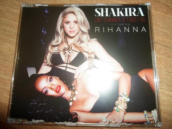 carlitoxmj's tweet image. Nunca me acuerdo de olvidarte!  #CantRememberToForgetYou #SingleCD @shakira @rihanna  @RihannaParaguay @ShakiraPy_ &amp;lt;3
