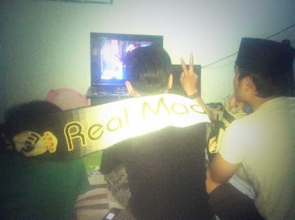 RikiRestiawan's tweet photo. @MasihDuniaLain nobarrrrrrrrr http://t.co/iJvTvLSxy1
