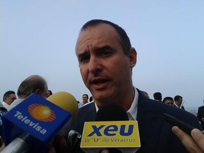 versiones.com.mx/inversion-extr… Inversión extranjera y nacional pone sus ojos en #Veracruz #Friopuerto