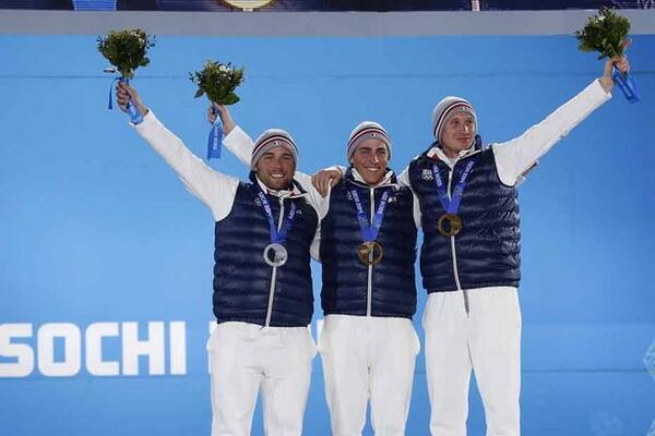 Europe1's tweet photo. JO : un podium 100% français à #Sotchi > http://t.co/i8gbP6fCr3 http://t.co/fbsUBHuzRl