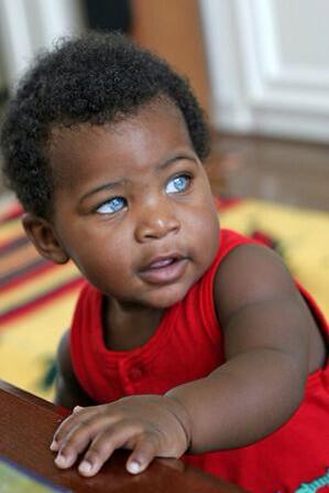 Bebe Mignon Yeux Bleus Http T Co L12zau5e23