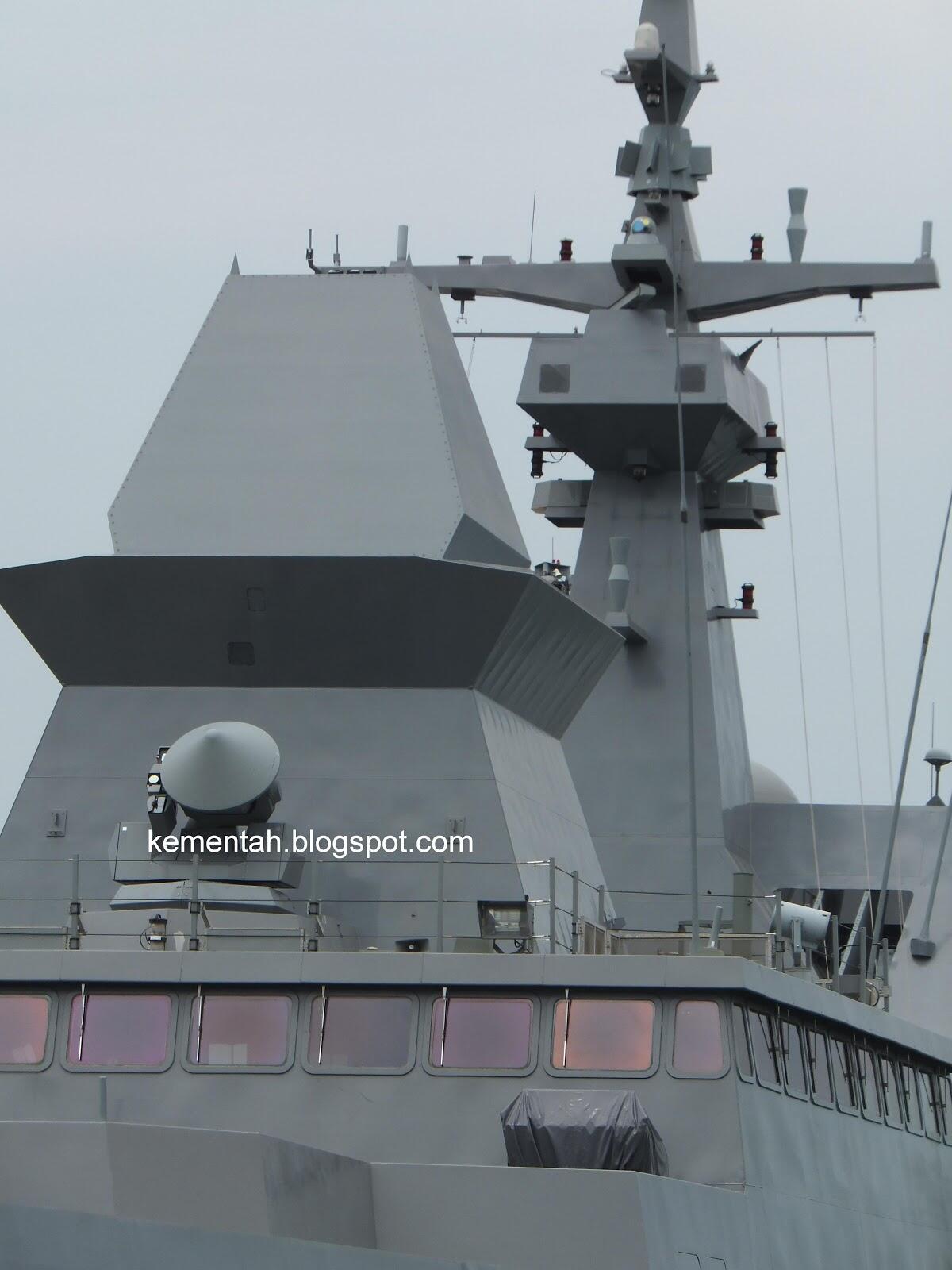 Bg7KDTsCEAEvJZP.jpg:large