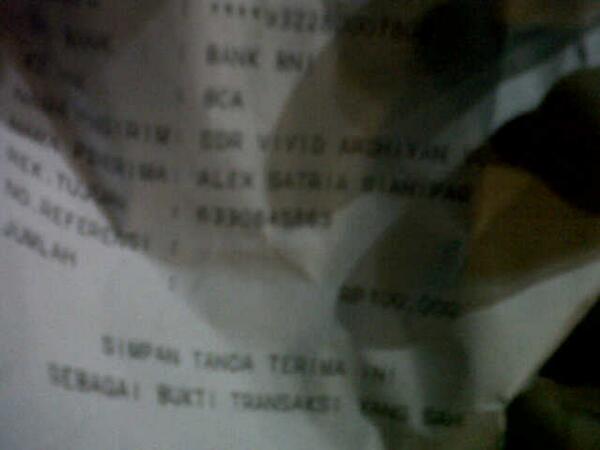 Band jogja berpartisipasi mewarnai perjalanan #parkustreet sungguh apresiasi yang patut dihargai #DhaRocka 22/2/2014