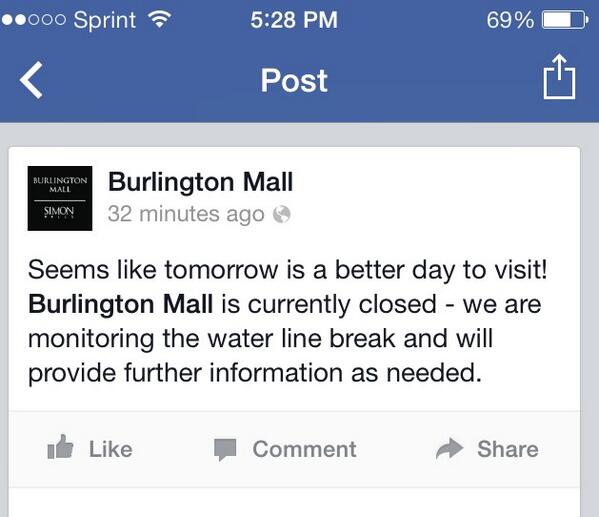 StephKHayes's tweet image. Kind of happy I'm on vacation this week. #mallproblems