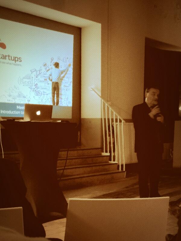 ProvoJonathan's tweet photo. "95% transpiratie, 5% inspiratie" #leuvenstartups #1 http://t.co/yr2BcWBoQ9
