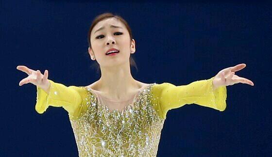 마지막 은퇴 경기를 실수없이 잘 마무리한 우리 김연아 선수 !!! 당신은 우리 마음 속의 영원한 피겨 여왕입니다~