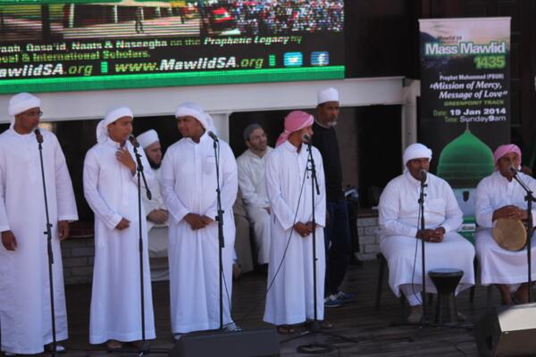 khudaamulislam's tweet photo. At mass mawlid waterfront★♡ http://t.co/30mIkQfYD1