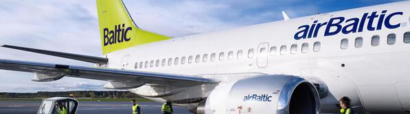 TravelToLt's tweet photo. Nuo šiol airBaltic klientai nemokamai vyks iš Šiaulių į Rygą bei atgal: http://t.co/6yTSahPpRC http://t.co/7nG8qy92WY