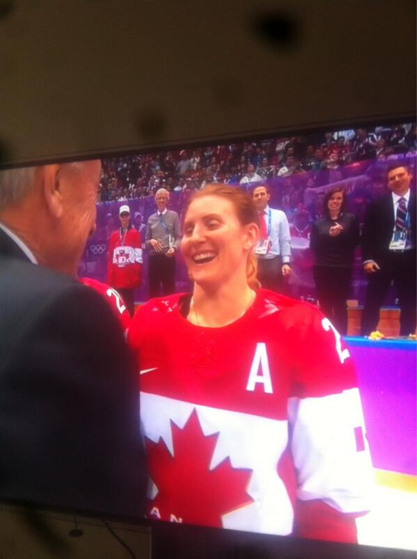 Alex_Albright's tweet photo. What a babe #wickenheiser http://t.co/imQWs6WxNW