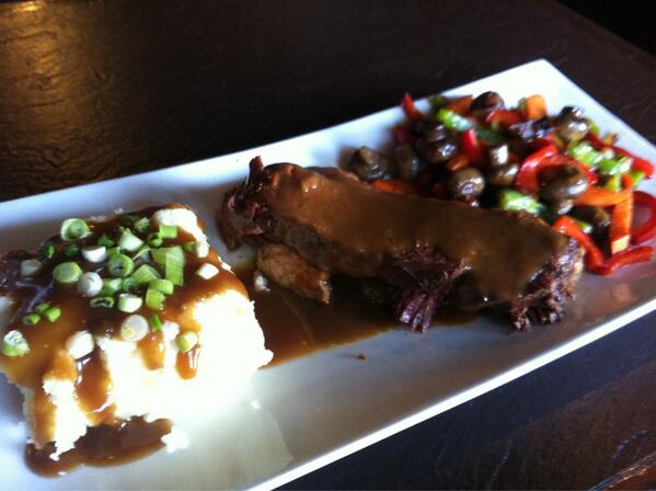 Come try our new FEATURE MENU!
This pic is of the Beef Brisket!