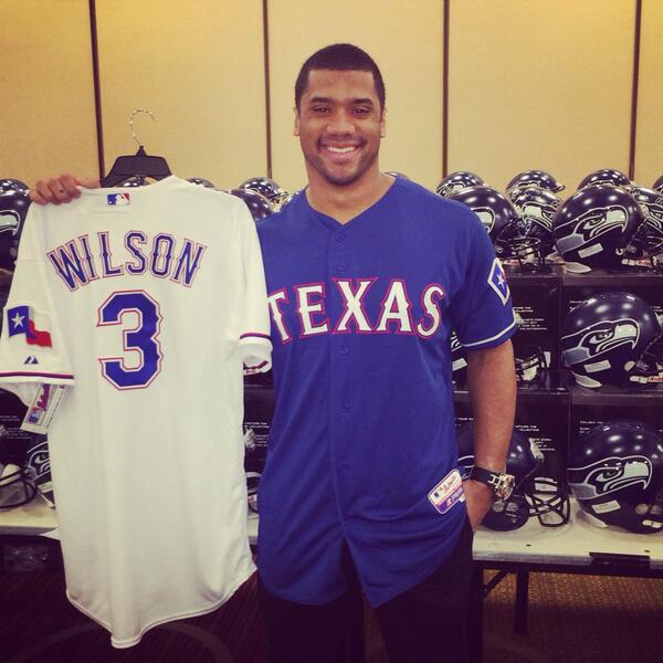 Hey @Rangers fans... See you at 'Surprise' Arizona on March 3! #SpringTraining