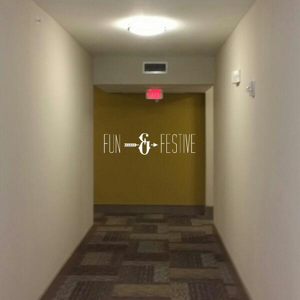 SabinaApts's tweet image. Climate controlled hallways year round? #funandfestive #staycool #SabinaHallways