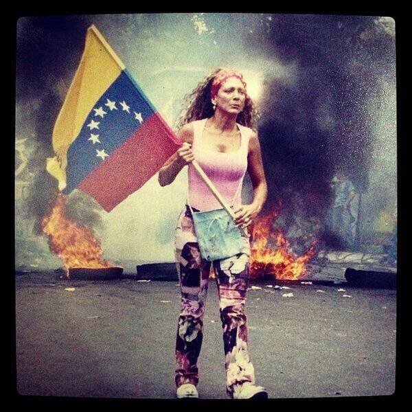 #PrayForVenezuela #VenezuelaGritaLibertad #VenezuelaNoEstáSola 💛💙❤️