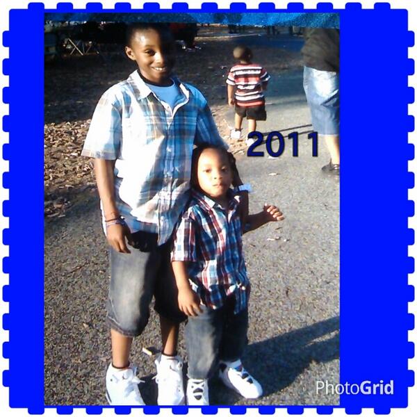 Nichole_Bently's tweet photo. Created by Photo Grid.

Android

https://t.co/nVWy7P0H2k

iPhone

https://t.co/ctrpEW0FuA
#Tbt...dook&amp;daylon http://t.co/ObkdkLUnaz
