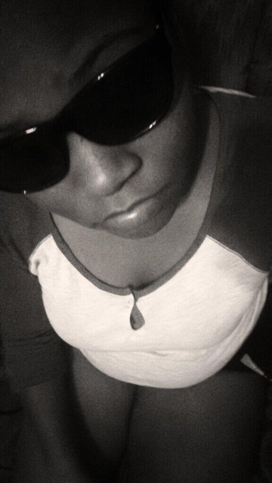 I'm cute or NAHH ♡ http://t.co/mCY6rym9dE<a href="/tag/newprofilepic"class="tags"><span>#newprofilepic</span></a>