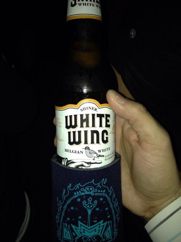 Dubb1084's tweet image. #beerstatus jamming out to @dirtyriverboys at Floore's Country Store