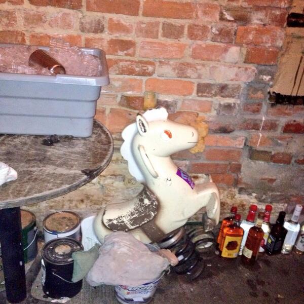 thatmidlevel's tweet image. Poor playground horse out to pasture... I would ride you !