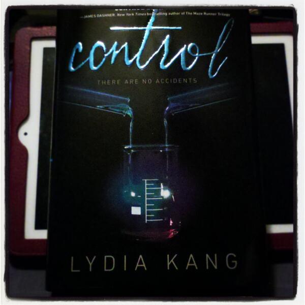 UnchartedHaven's tweet image. #WeWantControl such a good book! @xtineMAY @jessethereader
