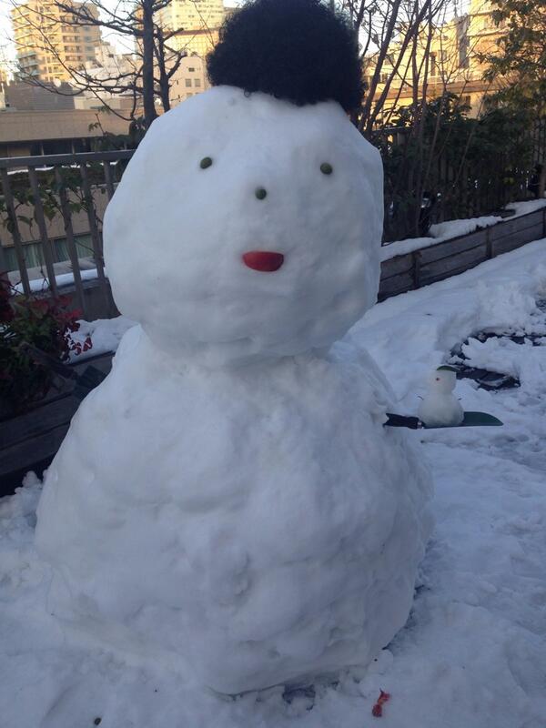 Chiaki Kataoka Pa Twitter 雪だるま作った 口はリンゴで 目と鼻はオリーブ Http T Co Ncwd5swteu