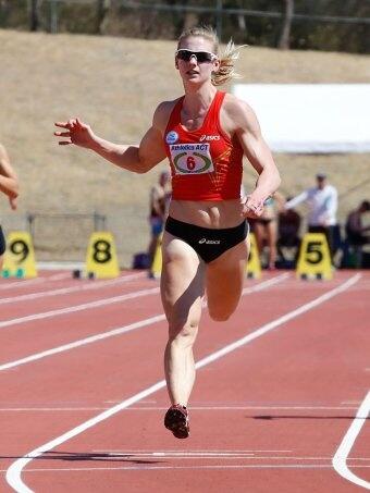 Melissa_Breen's tweet photo. Thanks to @abcnews for the great write up & video @ACTAthletics #AACT14 #Ausrecord 11.11 http://t.co/d1mxfh56bs http://t.co/Yukq9WqC7H