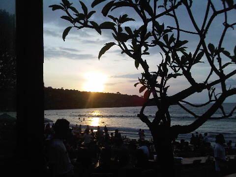 asromina's tweet photo. Dine @Jimbaran Bali http://t.co/osMrZXOnIF