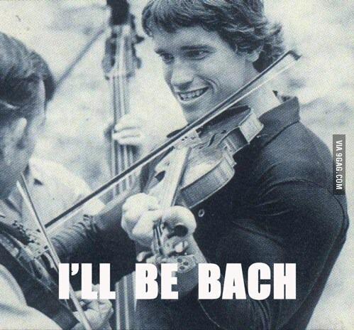 Toni_Lisa08's tweet photo. "@9GAG: Arnold Playing a Violin http://t.co/q6964qTPL0 http://t.co/HnpVIaiCqC" made me laugh like crazy! @Andrew_Stoner