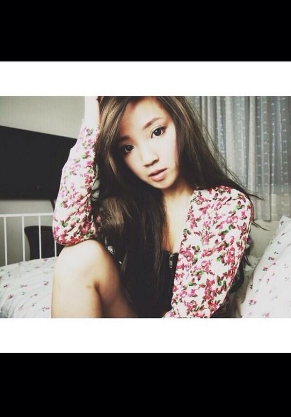 SecondOption_'s tweet image. She's so pretty!