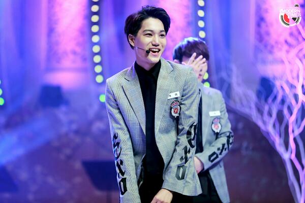 moderntimes__'s tweet photo. 140208 대한민국 연예예술상 ��상식 index #종인 #카이 index게시판 업로드  http://t.co/o2GLwnwwo3 http://t.co/an0WdkPP38