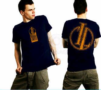 T-shirt blue navy ayo mampir ke <a href="/Halte24_Cloth/">Halte24_Cloth</a> ada <a href="/RijalKasih28/">Rijal Kasih</a> :)