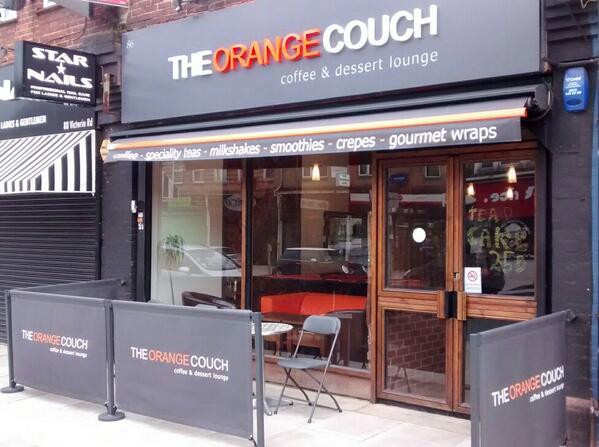 Ruislip Manor On Twitter The Orange Couch Ruislip Manor