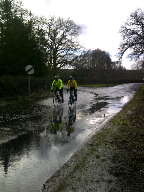 andrewhawes's tweet photo. @roomten @BizDiz take to the water during #DallaglioCycleSlam training #floodaware http://t.co/9C4GxlRkRg