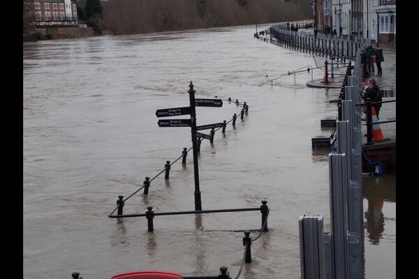 spitt7's tweet image. Bewdley today
