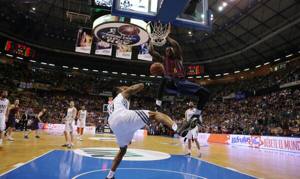 Copa del Rey - Málaga 2014 BgDOw9KCAAErwZN