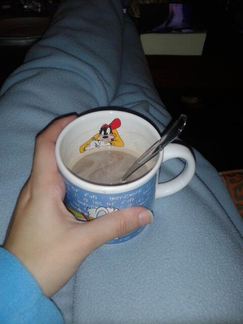 RuthNez's tweet photo. @SANTIAGOPEREZP3 medidas drasticas piajama y colacao caliente jajaja http://t.co/3ygxIuTcPV