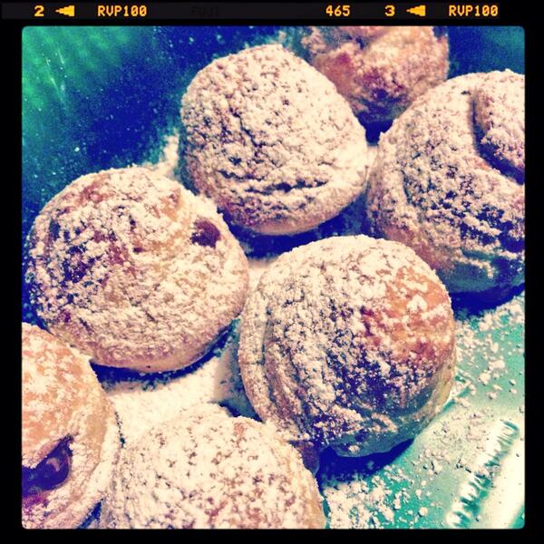 Gotdoughsupply's tweet photo. Here's a sneak peak! Crackling cookie Cream puffs filled with chocolate rice puddin! #gotdough http://t.co/72ZdXqxuz6