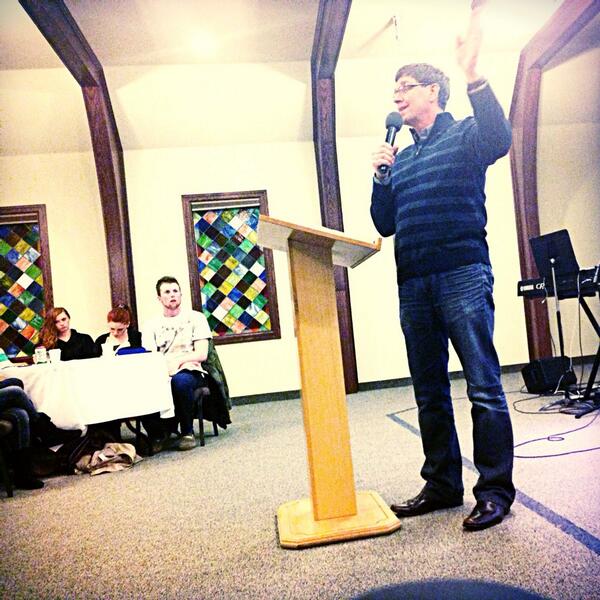 co_he_sion's tweet photo. Pastor Mark, opening night of our #Staycation #cohe #cohesion #hcmeridian @hcmeridian #youngadults #college #career http://t.co/vKvINf4xpA