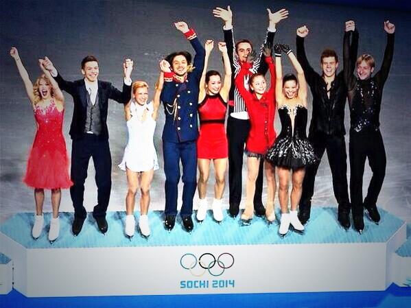 AnnaMart55's tweet photo. Here They Are! Russian Winners! #goiceskating #russia #firstgold #olympics #sochi2014 #olympics14 #teamRussia http://t.co/RH0SoRhN7a