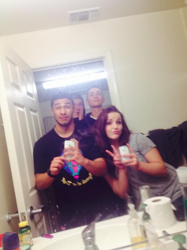 jarchuleta24's tweet image. Goin to hard in Sonoma #twophones #photoshoot @AntTaliaferro2 @polacarly @BigSteeves_TByT