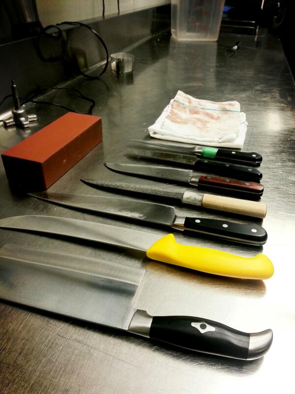 Sarcoa_Kitchen's tweet image. Tools of the trade #cheflife #kitchenthings