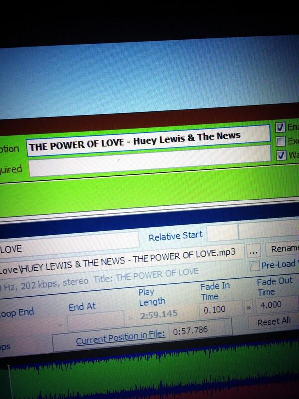 IsteadAV's tweet image. Feeling the L❤️VE for tomorrow's #bottysec . Music sorted, hoping @nigelbotterill will let us play this beauty