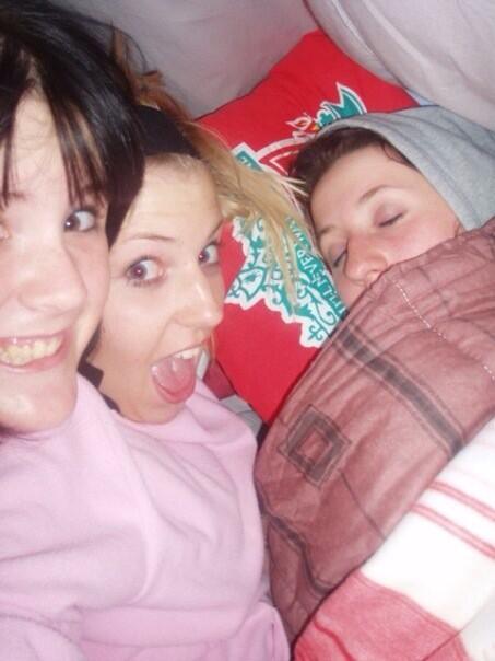 katehumphries's tweet photo. @KimSchooner @raffersss sooo old 😫😩😪😃 http://t.co/jQJbuMJEmf