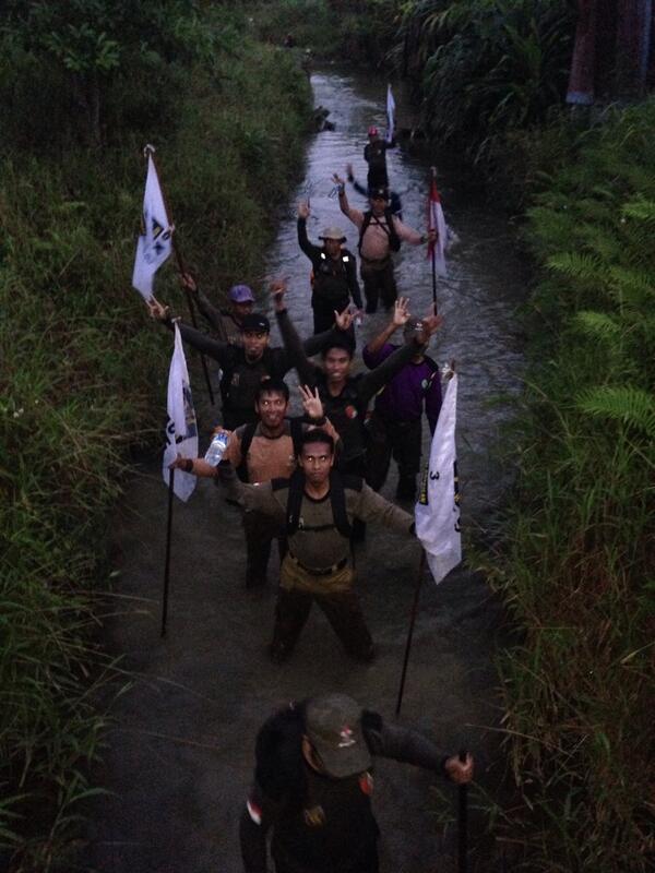 Bada shubuh setelah Al Ma'tsurat lanjut longmarch #MPK <a href="/PKSejahtera/">DPP PKS</a> <a href="/pkspiyungan/">pkspiyungan</a> @PKSInTim