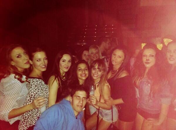 Hotel82 Happy birthday to you <a href="/vsscss/">veronica valencia</a>. Amb <a href="/arantxeeta_/">ARANTXA! ✨🌸</a>  <a href="/Mireia_Barrera/">Mireia Barrera</a>. <a href="/Minerva_rubio/">MINERVA RUBIO GADEA</a>.