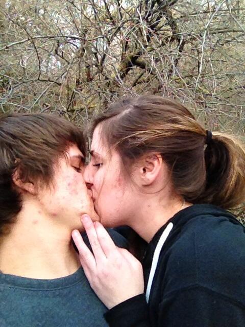 kateee117's tweet photo. @AXE #KissForPeace http://t.co/8kawdt8dUs