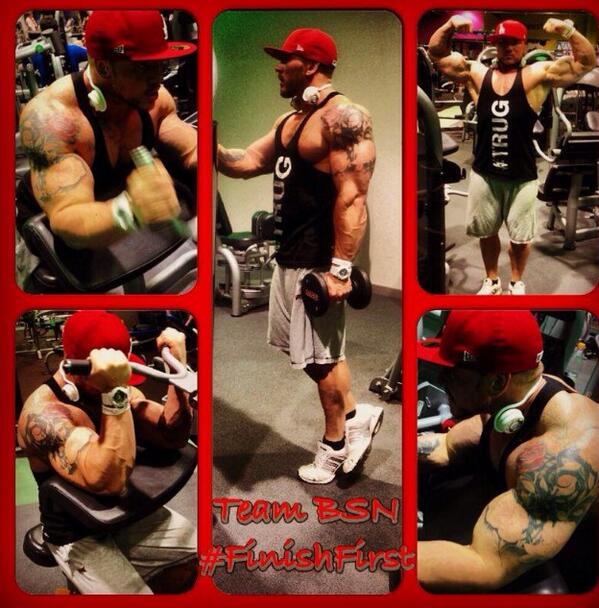 TRUGAINZ's tweet photo. OUR BOY SHAUN PRICE LOOKING #EPIC #AESTHETIC AND #SHREDDED #BSN #TOPATHLETE http://t.co/UBeOizIvu1