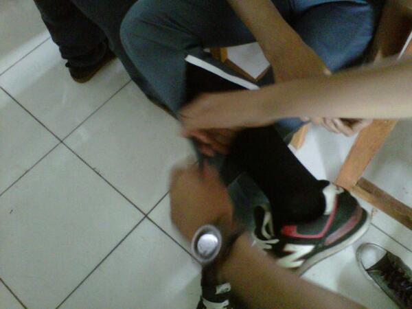 12ipa3saba's tweet photo. Salah satu murid yang kena rajia nih :( cc: @romy_rachmat21 http://t.co/Xsd7Y5DFRi